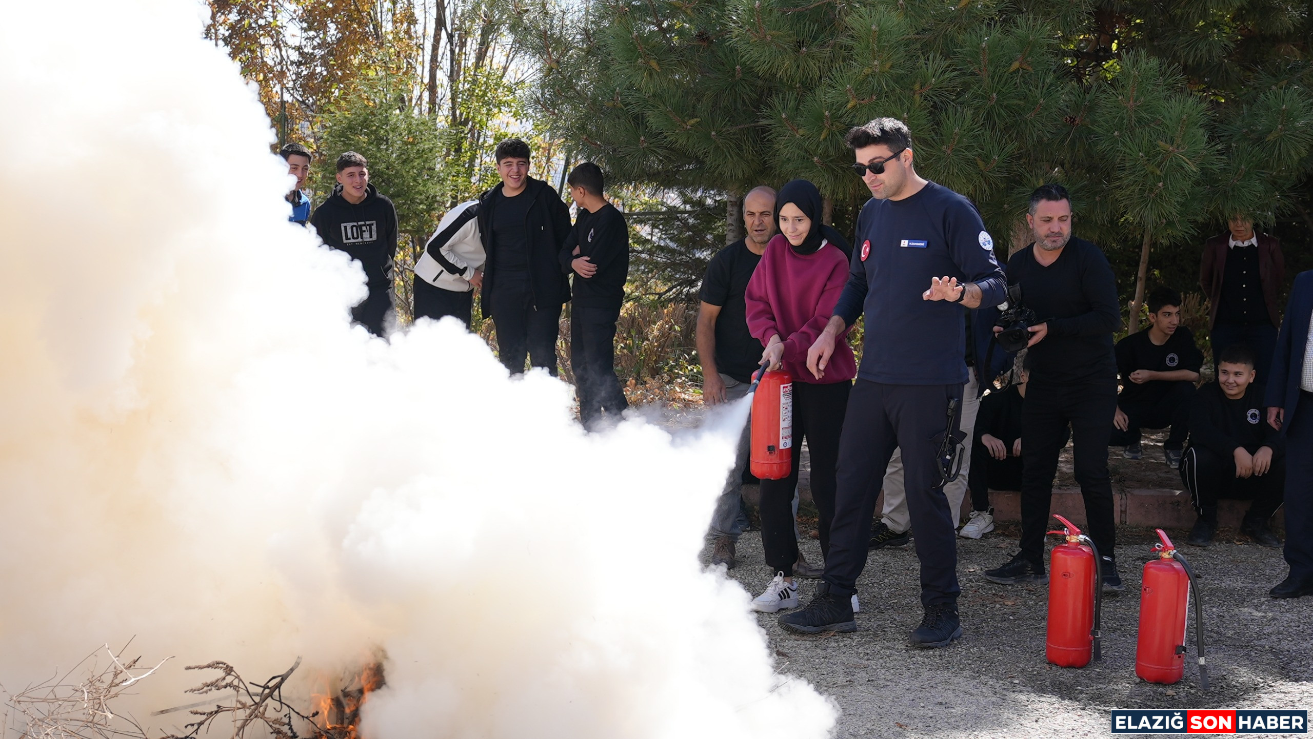 Elazig Itfaiyesinden Ogrencile 1760699607 Q Og6 Y L
