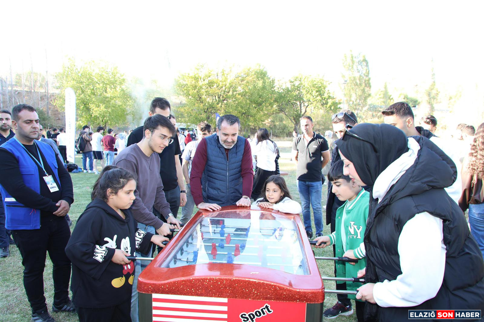 Elazigda Genclik Festivali Cos 1760358943 3 J5 Mqj