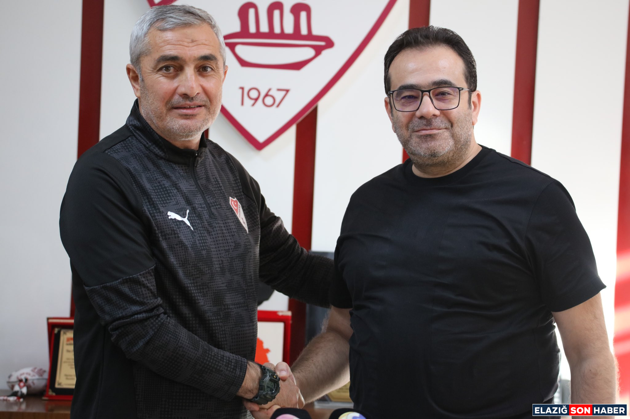 G2 Lq Ur2 X E A A Vi Wv