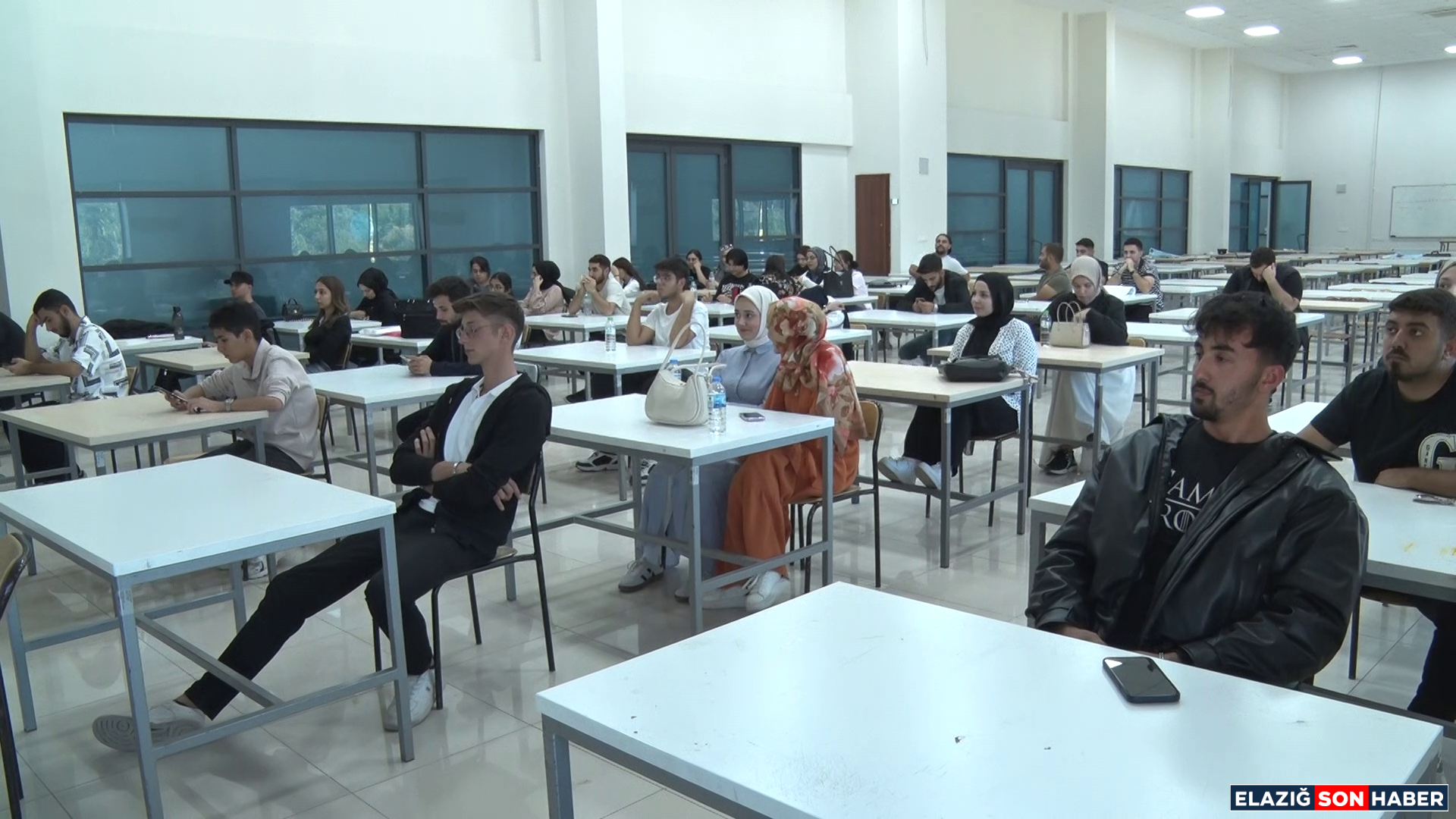 Vlcsnap 2025 10 06 17H27M06S764