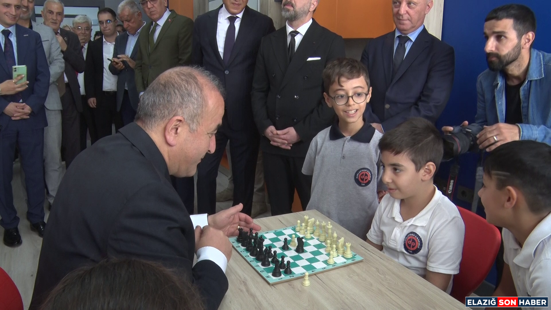 Vlcsnap 2025 10 06 17H46M25S069