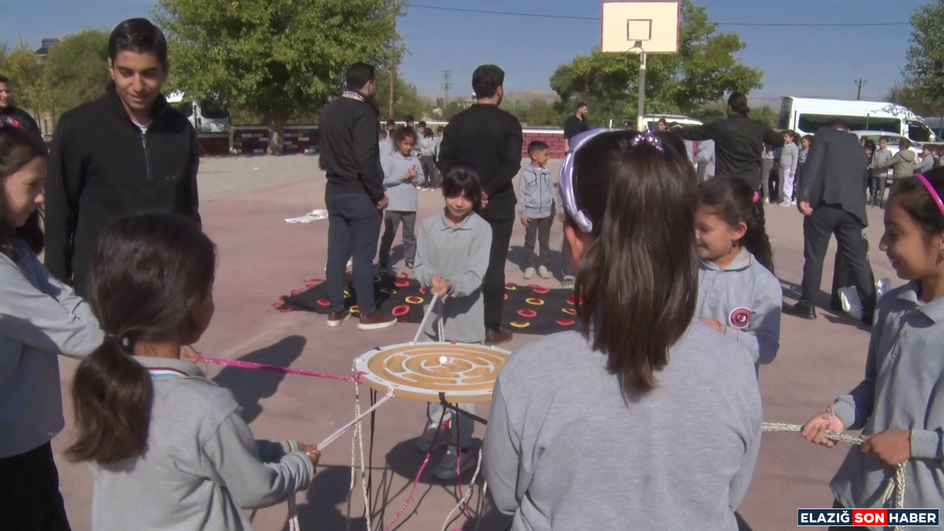 Vlcsnap 2025 10 21 13H44M06S512