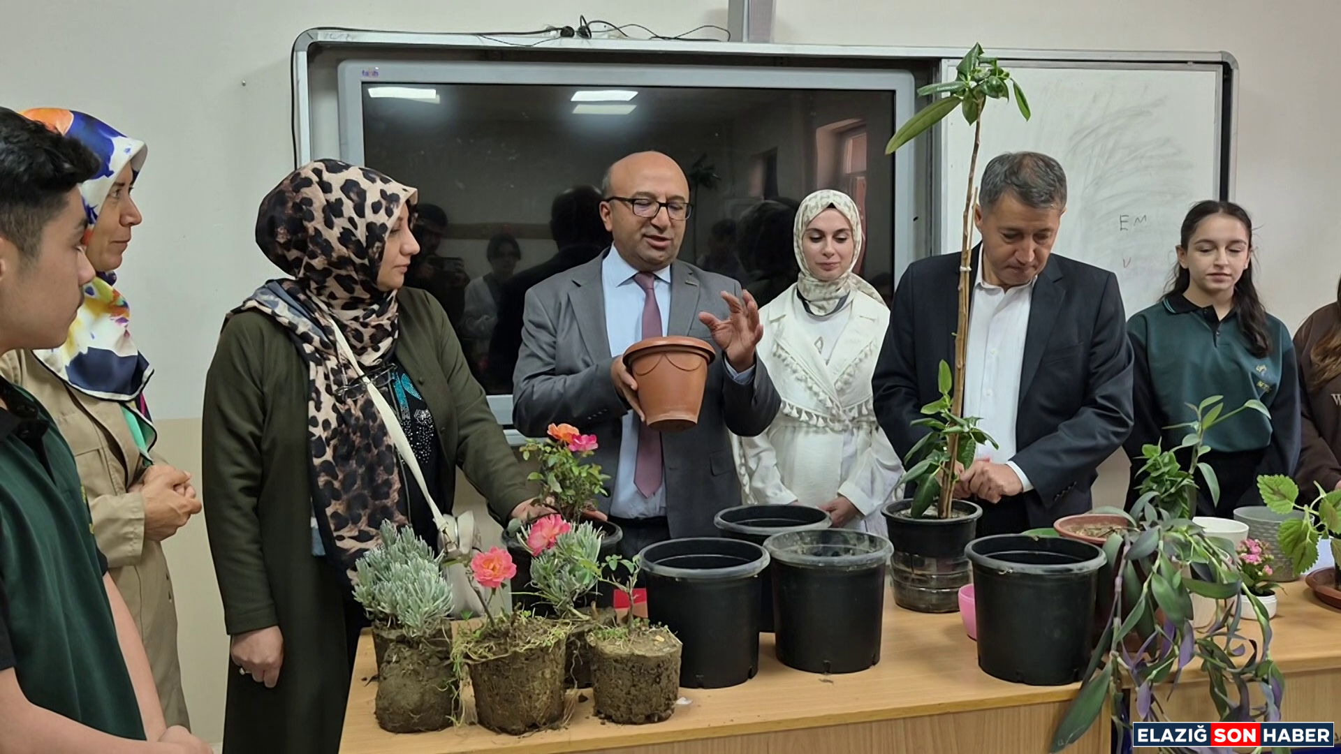 Vlcsnap 2025 10 21 15H39M34S527