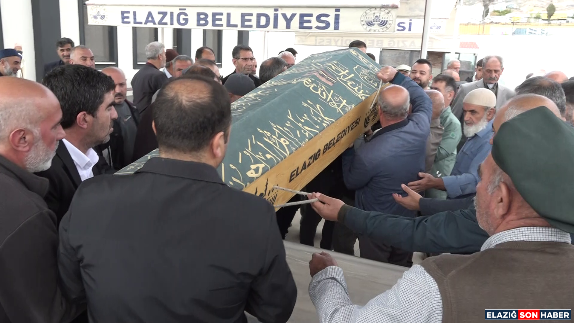 Vlcsnap 2025 10 26 16H40M36S336