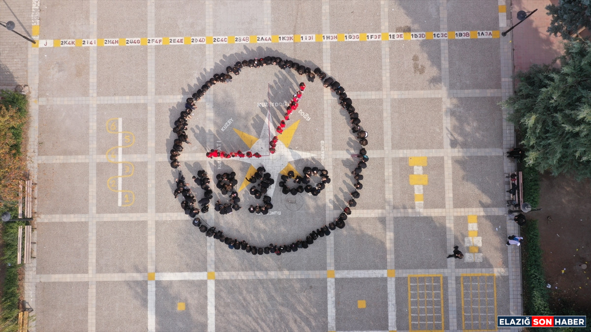 1762761753 Aa 20251110 39666693 39666690 Elazigda Ilkokul Ogrencilerinden 10 Kasim Koreografisi