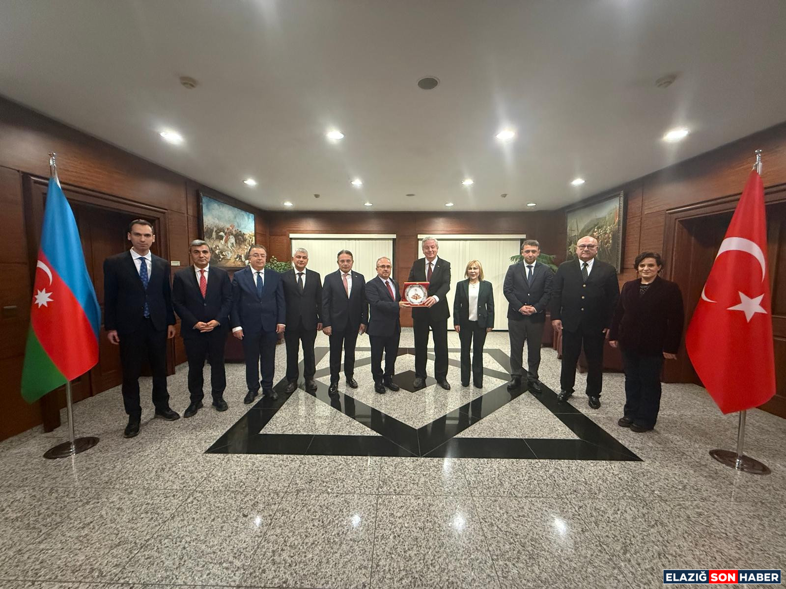 6C4A092B D174 4D10 950D 29F22D53A17D