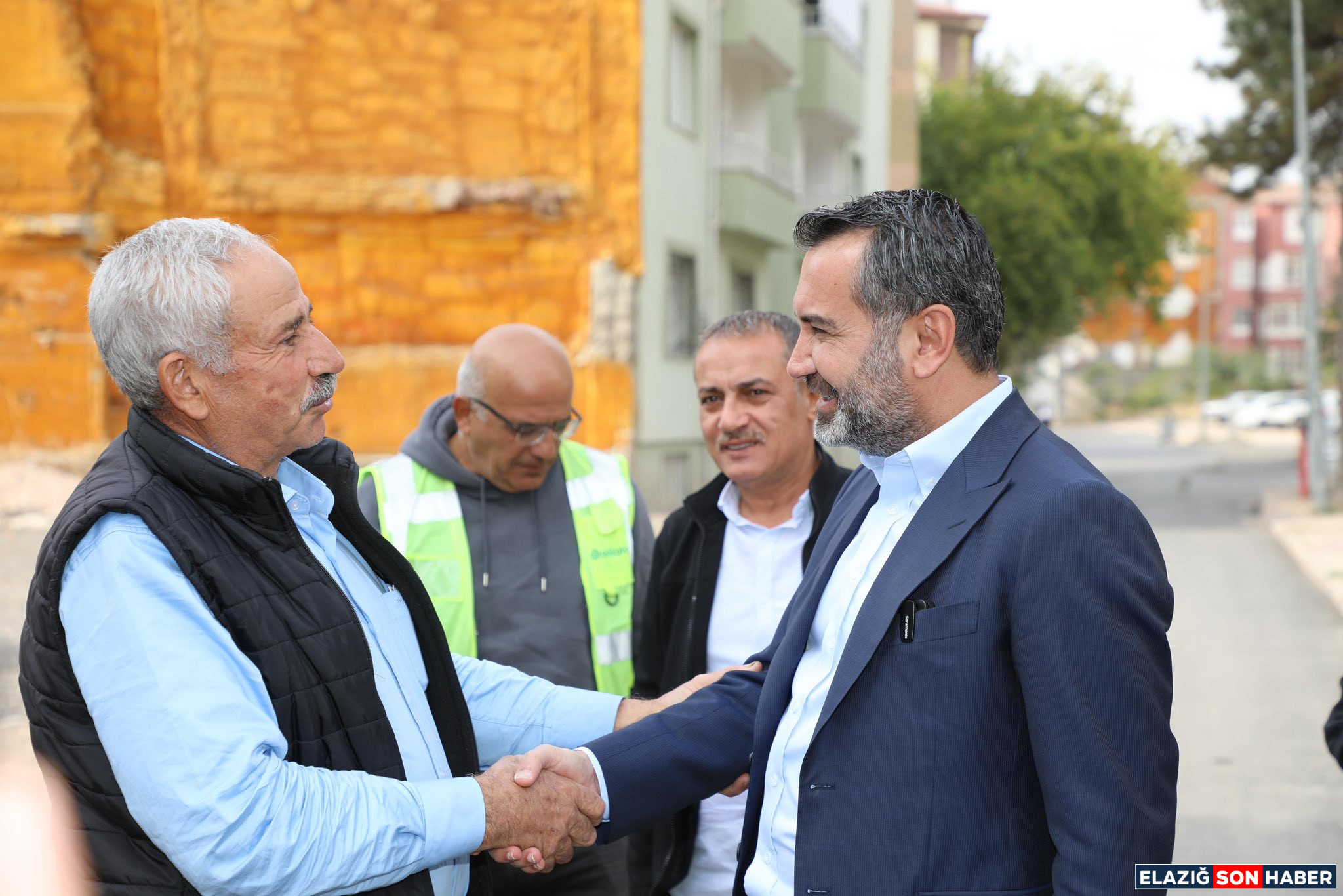 Baskan Serifogullari Aziz Sehr 1762256728 S0Y U2 L