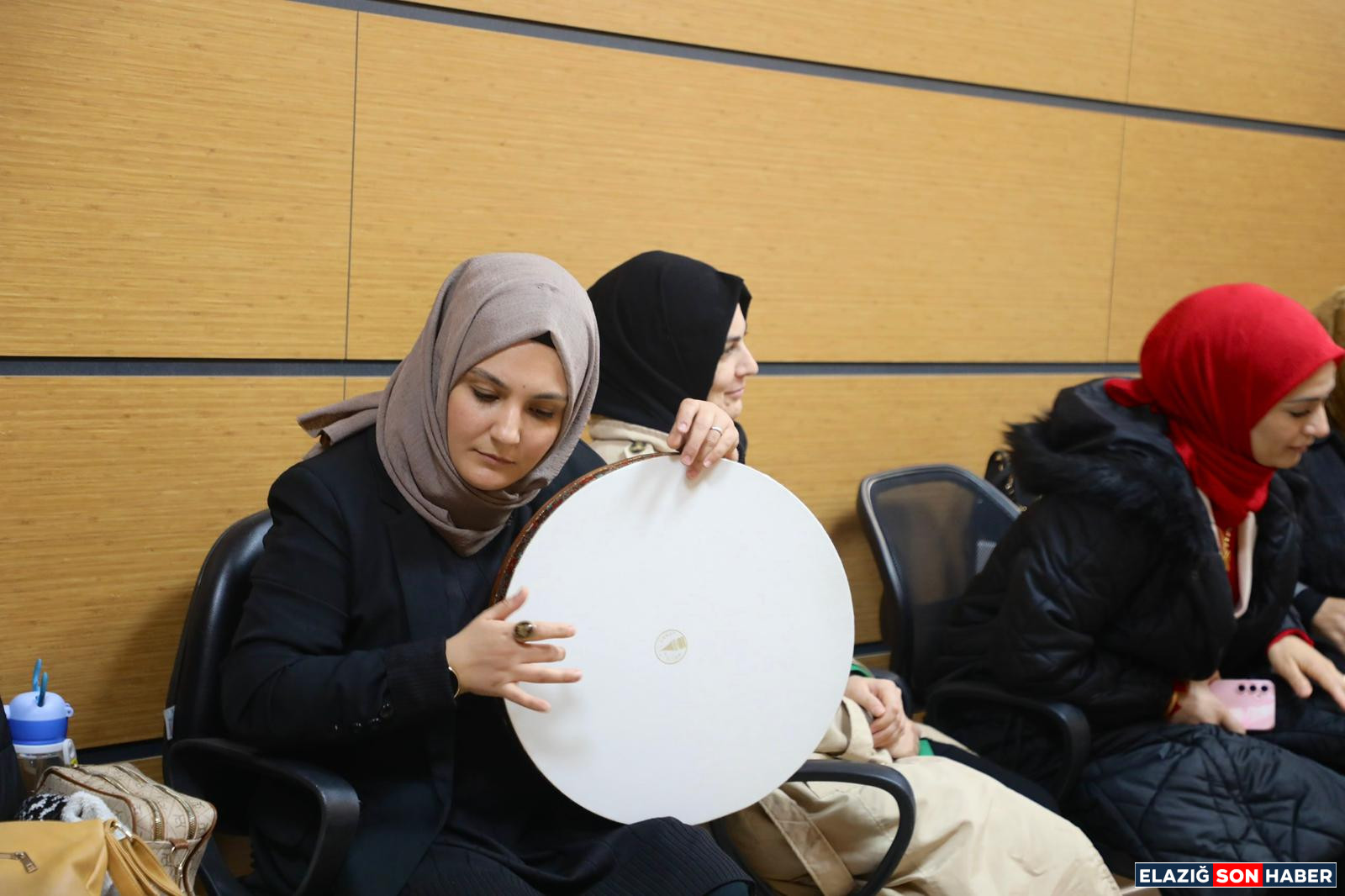 Elazig Belediyesinden Evlilik 1763553992 H C R Fv5