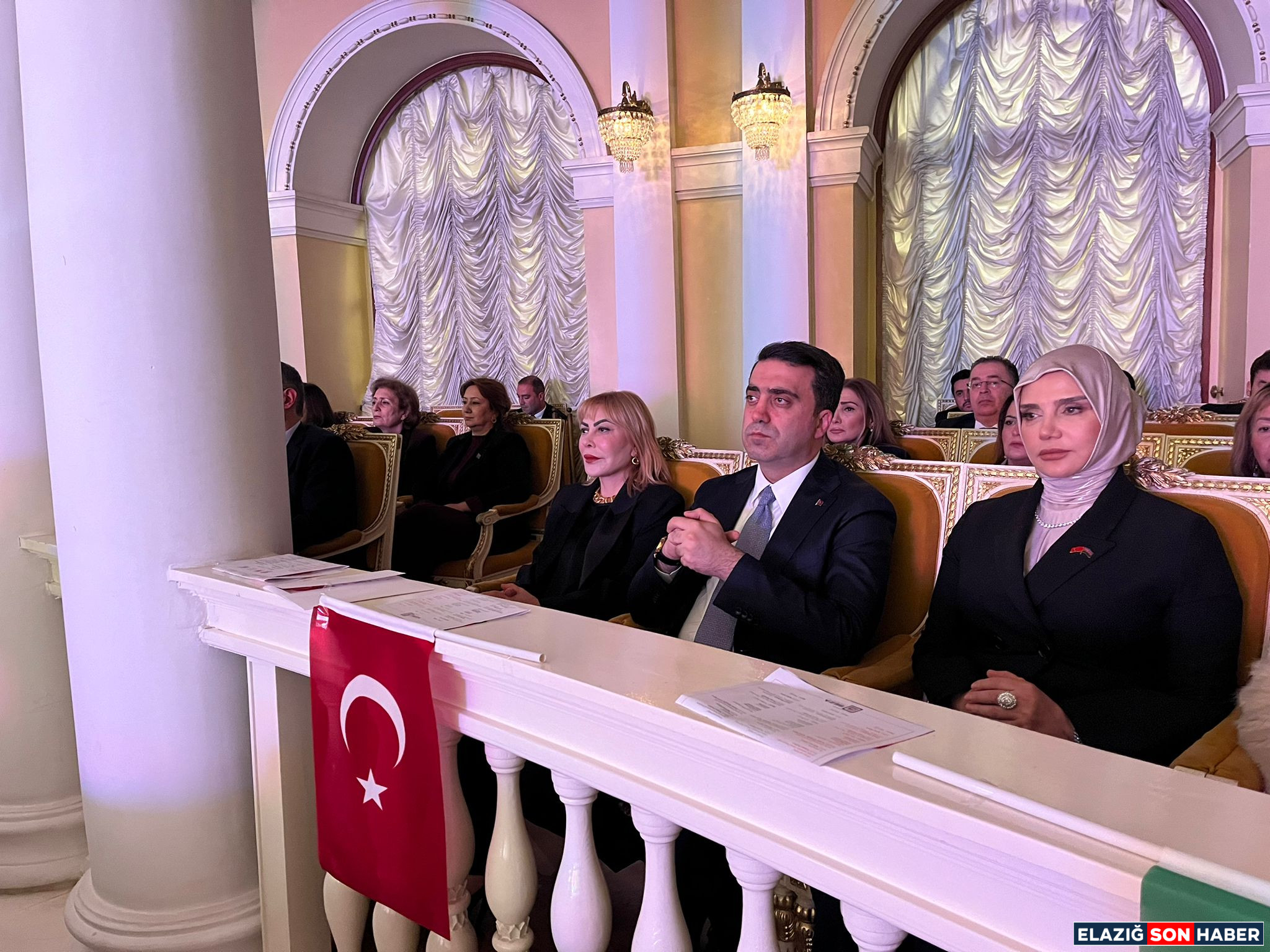 Ffe6B095 80C9 4489 B54A D68Aca2C1Ea5