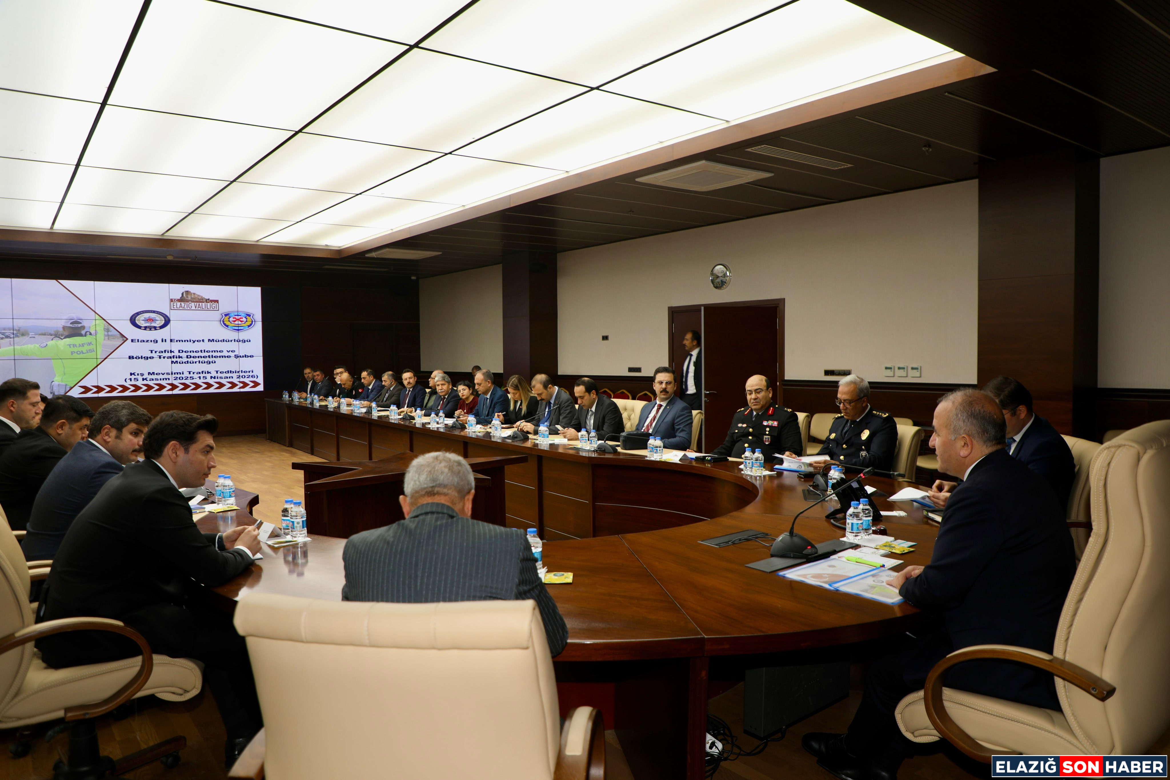 G58J7 X W I A A Jt Z2