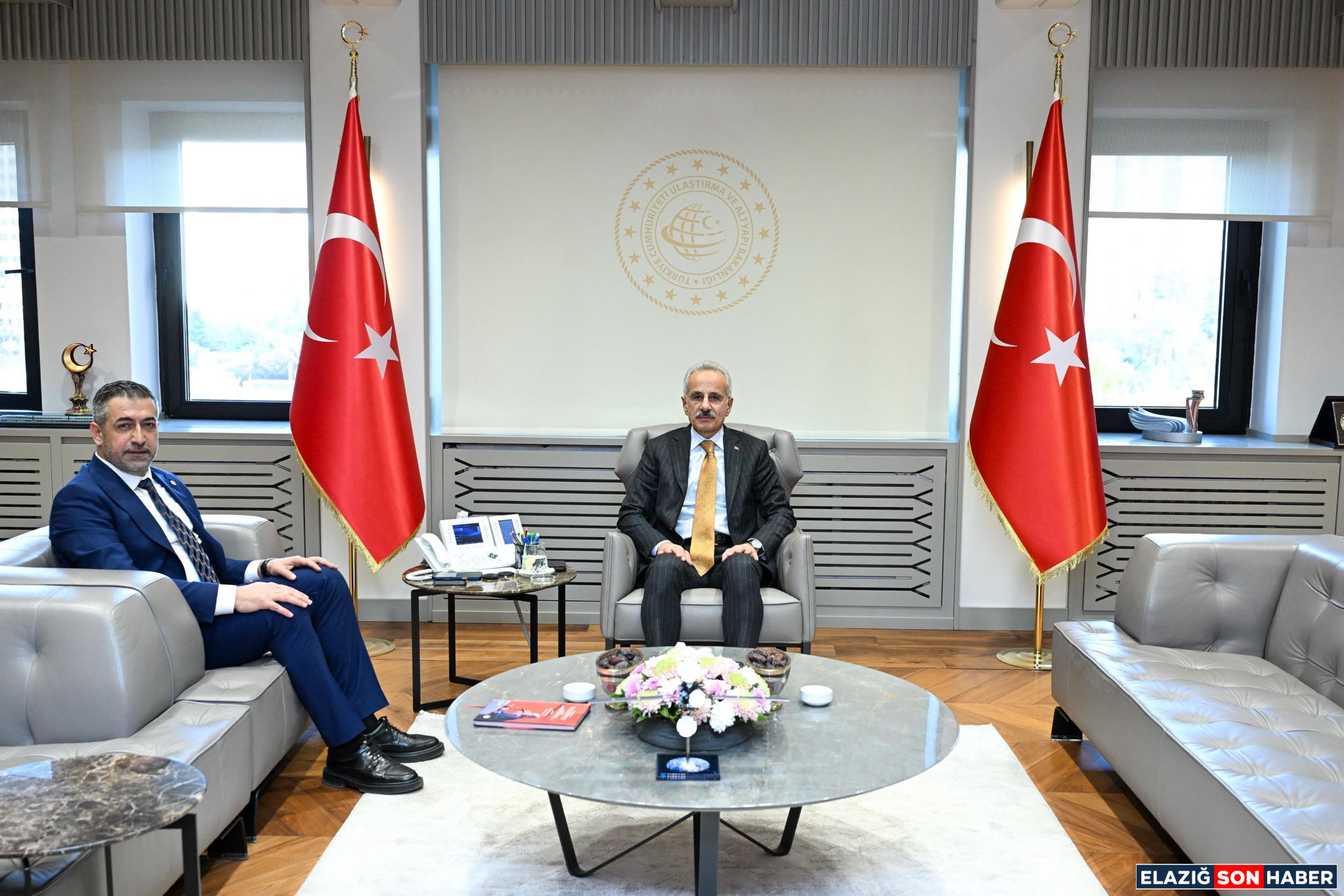 G6 N Nv L M X I A A W4Oi