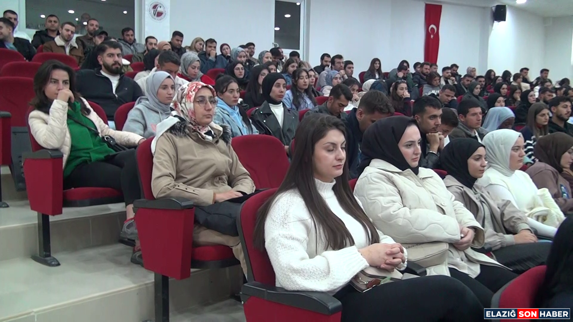 Vlcsnap 2025 11 20 19H45M46S051