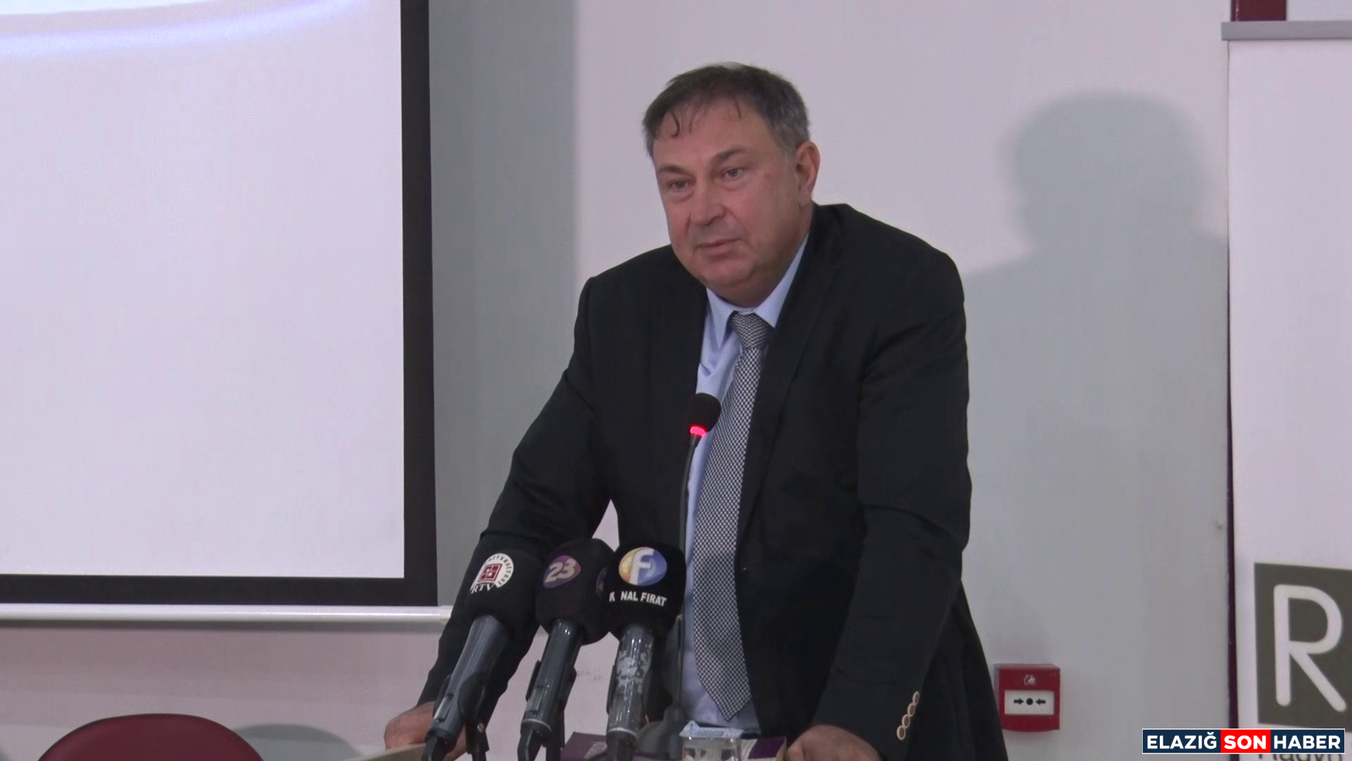 Vlcsnap 2025 11 20 20H31M44S090