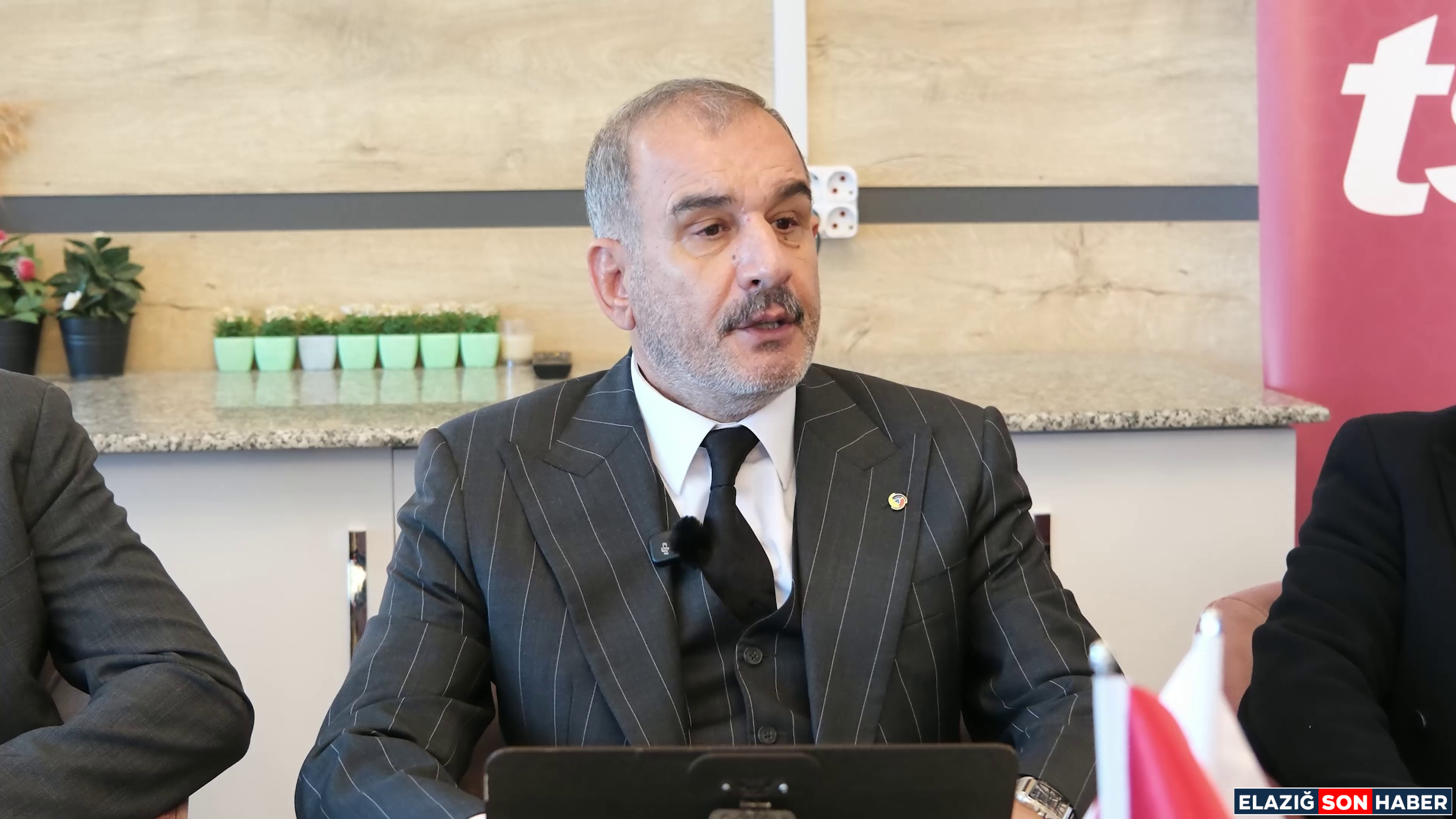 Vlcsnap 2025 11 22 17H22M42S438