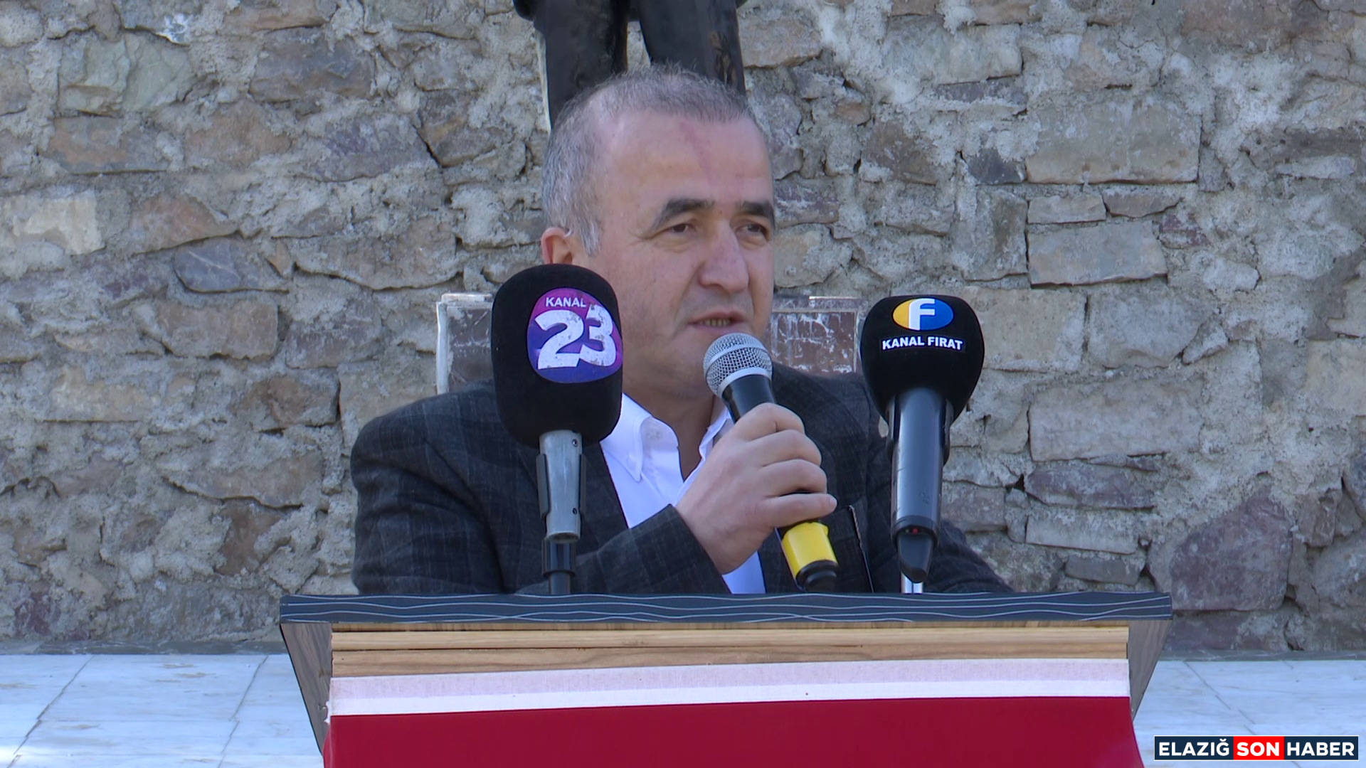 Vlcsnap 2025 11 23 18H03M34S274