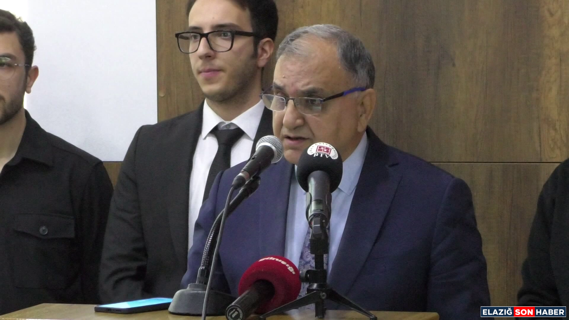 Vlcsnap 2025 11 27 17H08M17S950