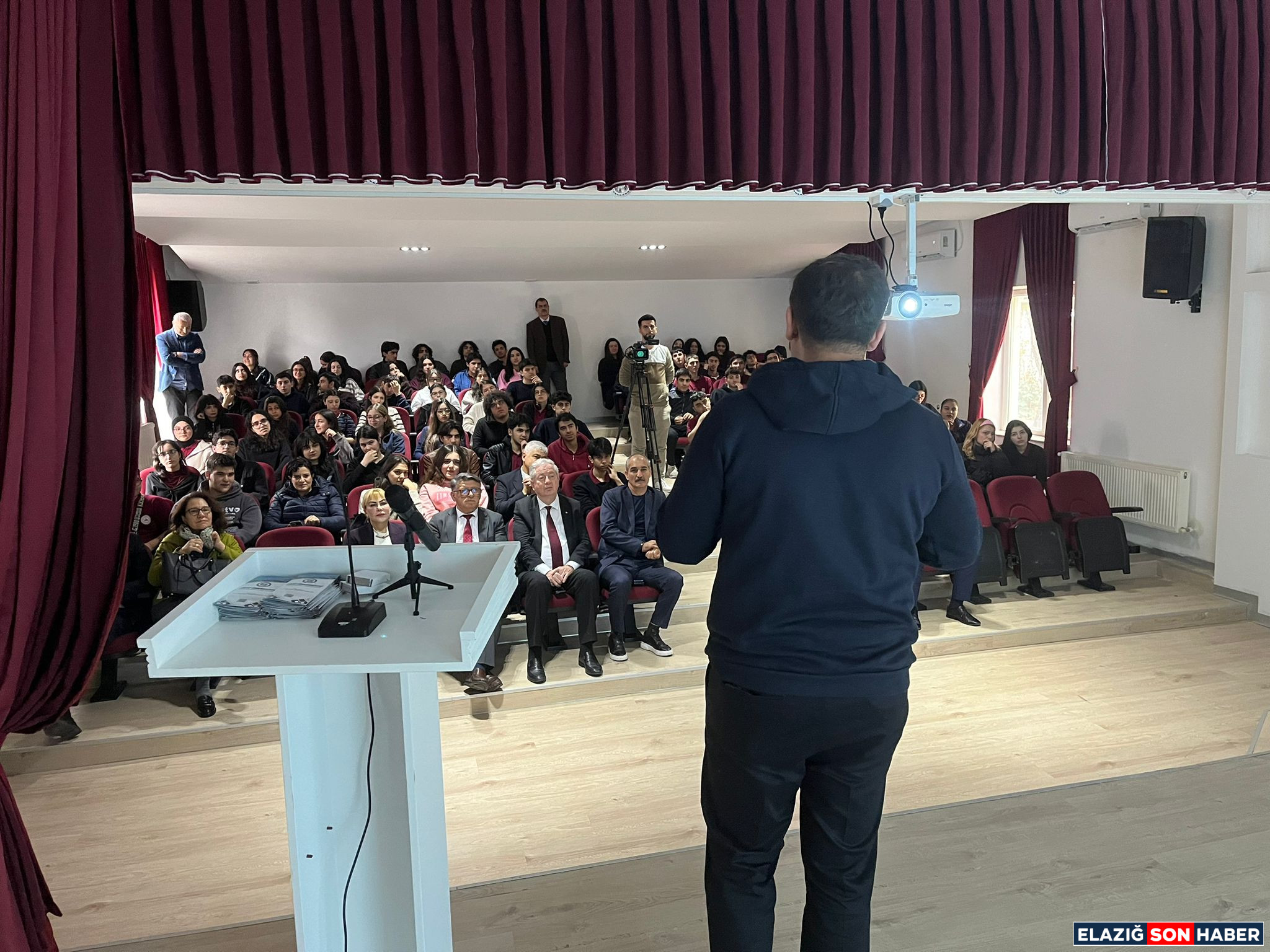 00B3D487 3E51 4001 8695 8Ca351Fd60F4