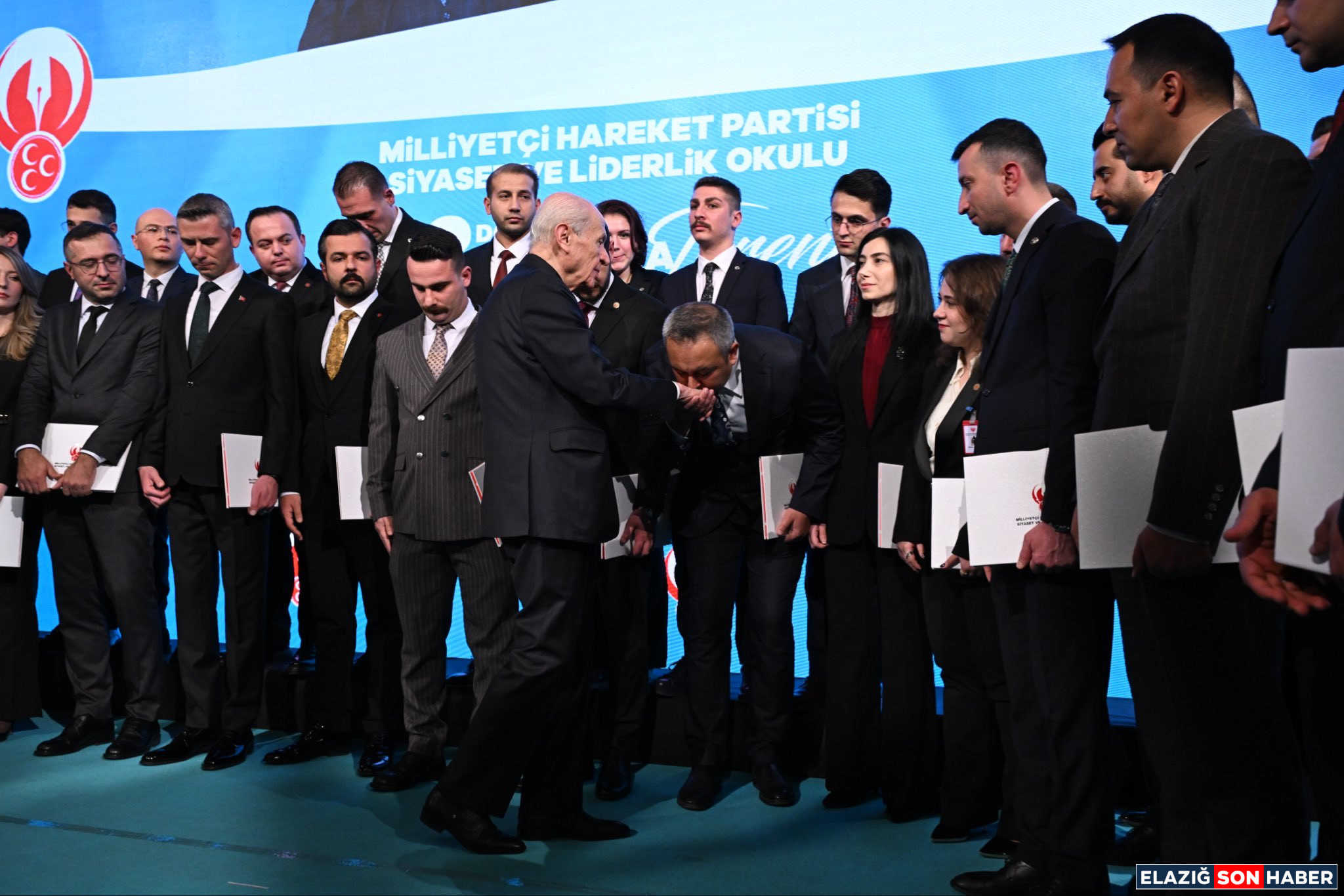 1765107014 G7Gizowwwaapwqk