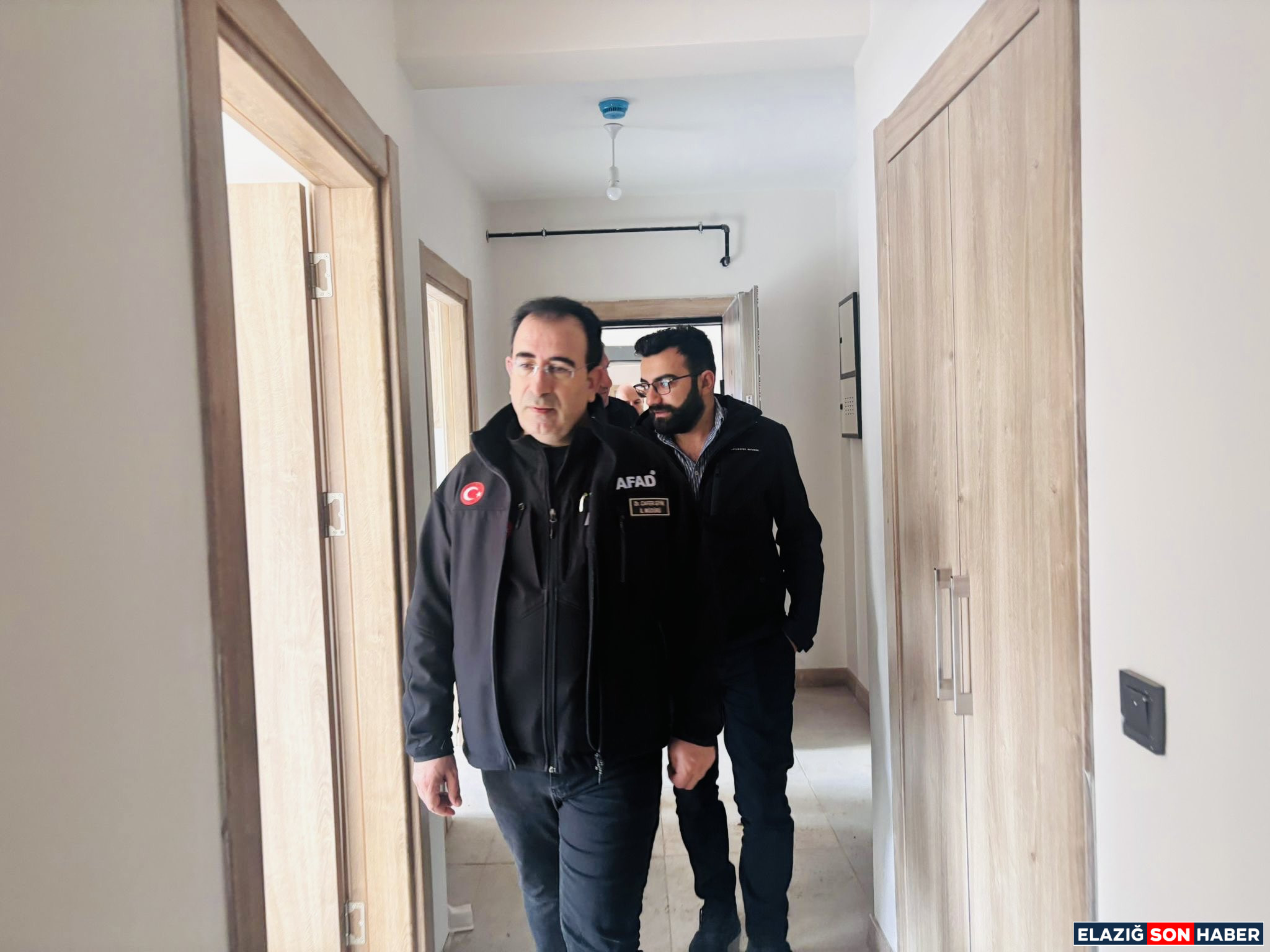 1765360075 G7Y5C9Yx0Aaz2Pj