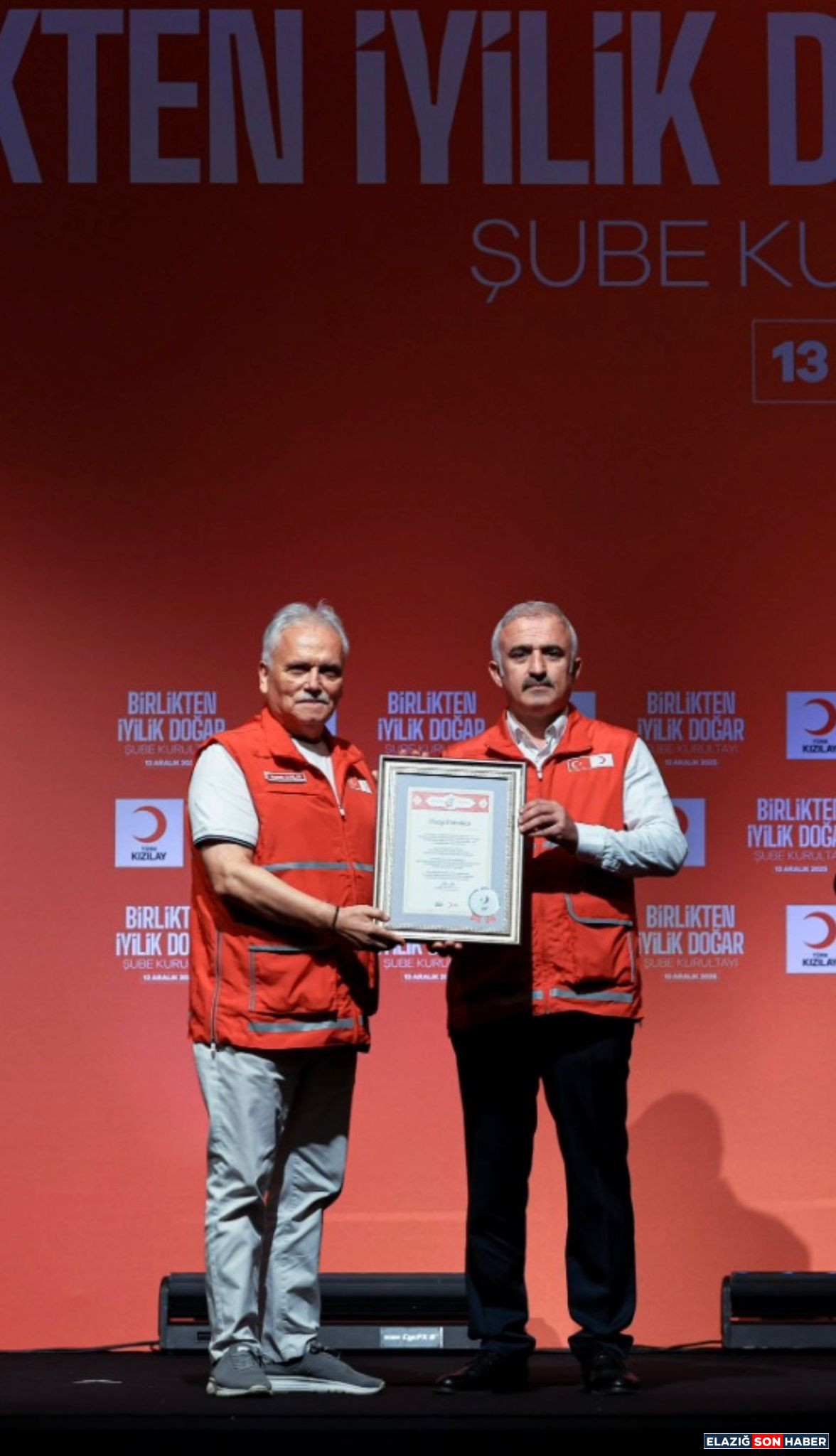 1765721320 Whatsapp G Rsel 2025 12 14 Saat 17.00.39 B59E67Da