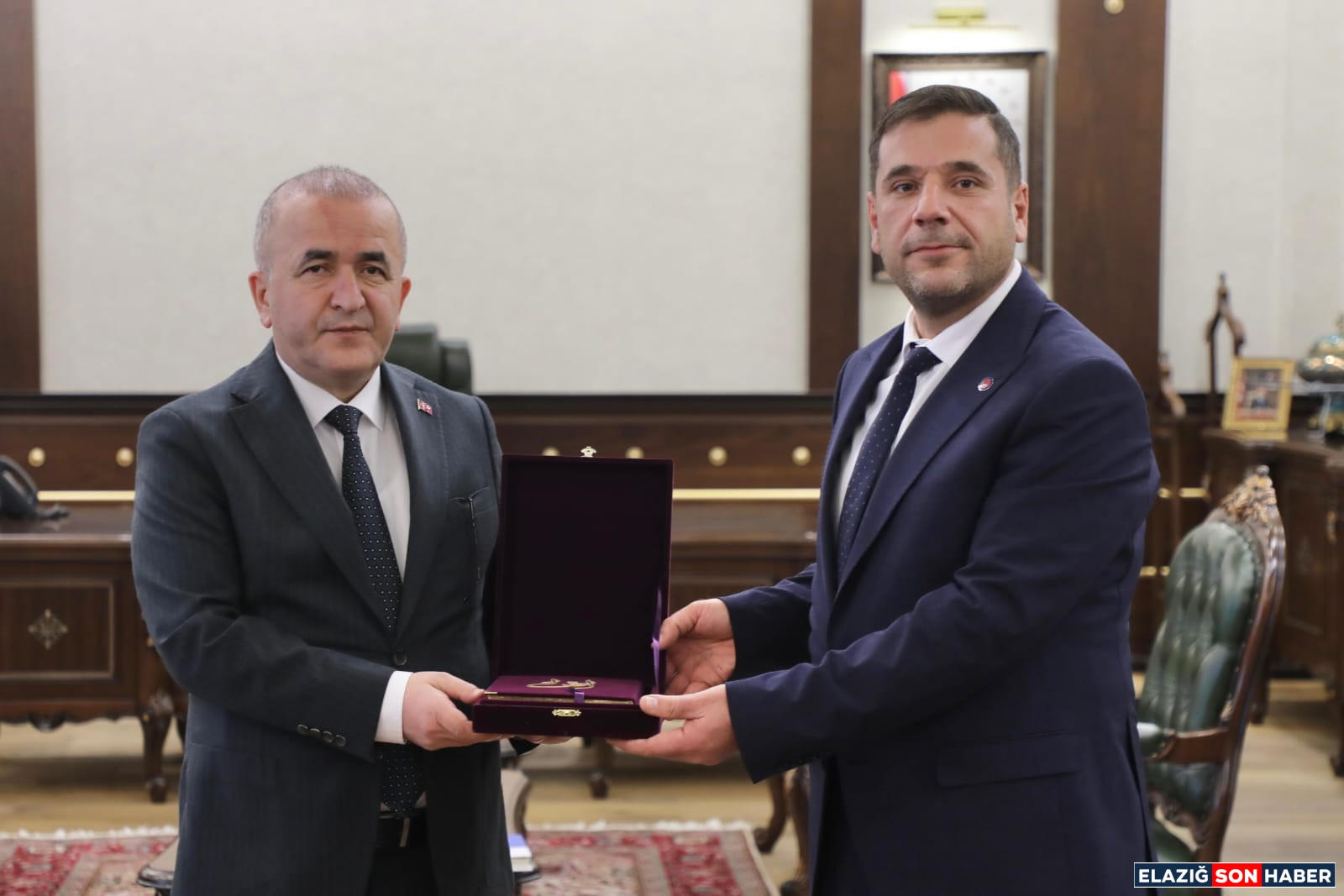 1766663108 6847C92A Cbeb 447E A998 3F061F3F5943