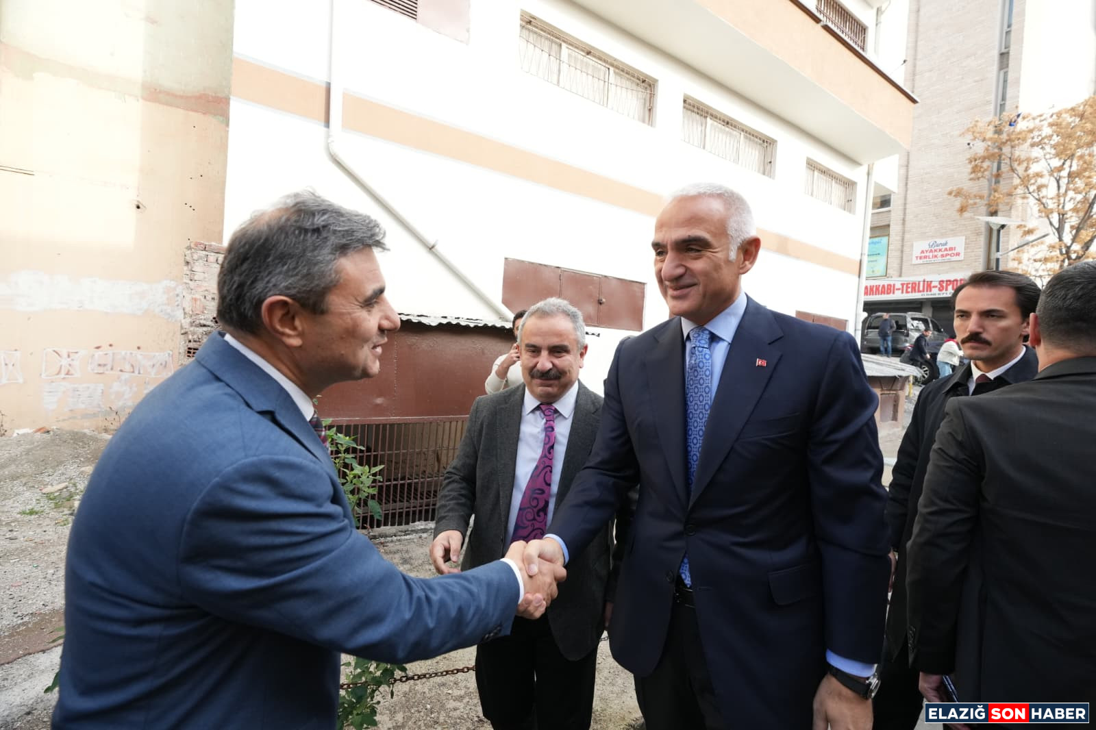 1E819Ec1 9E83 4702 Bb36 B949579659B9