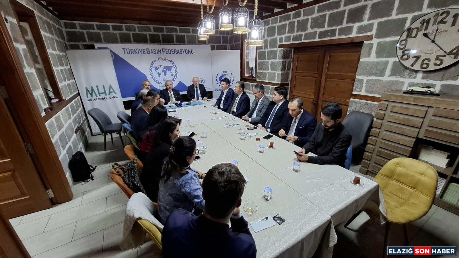 1F8A09Fa 3B24 464E 8A55 Eacaa890E492