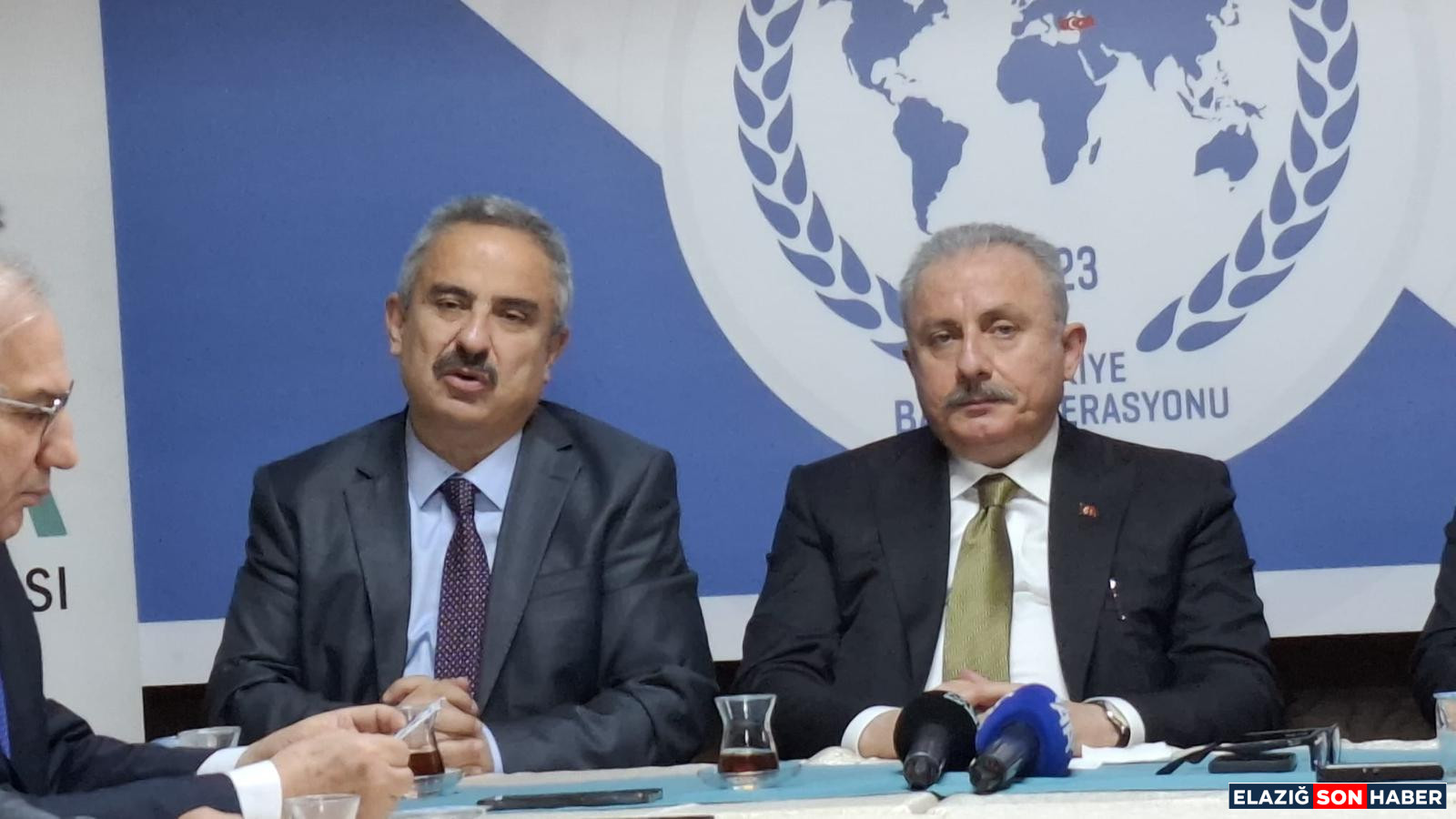 2B1A85C5 A331 4Bab Bf9D D34B298A1286