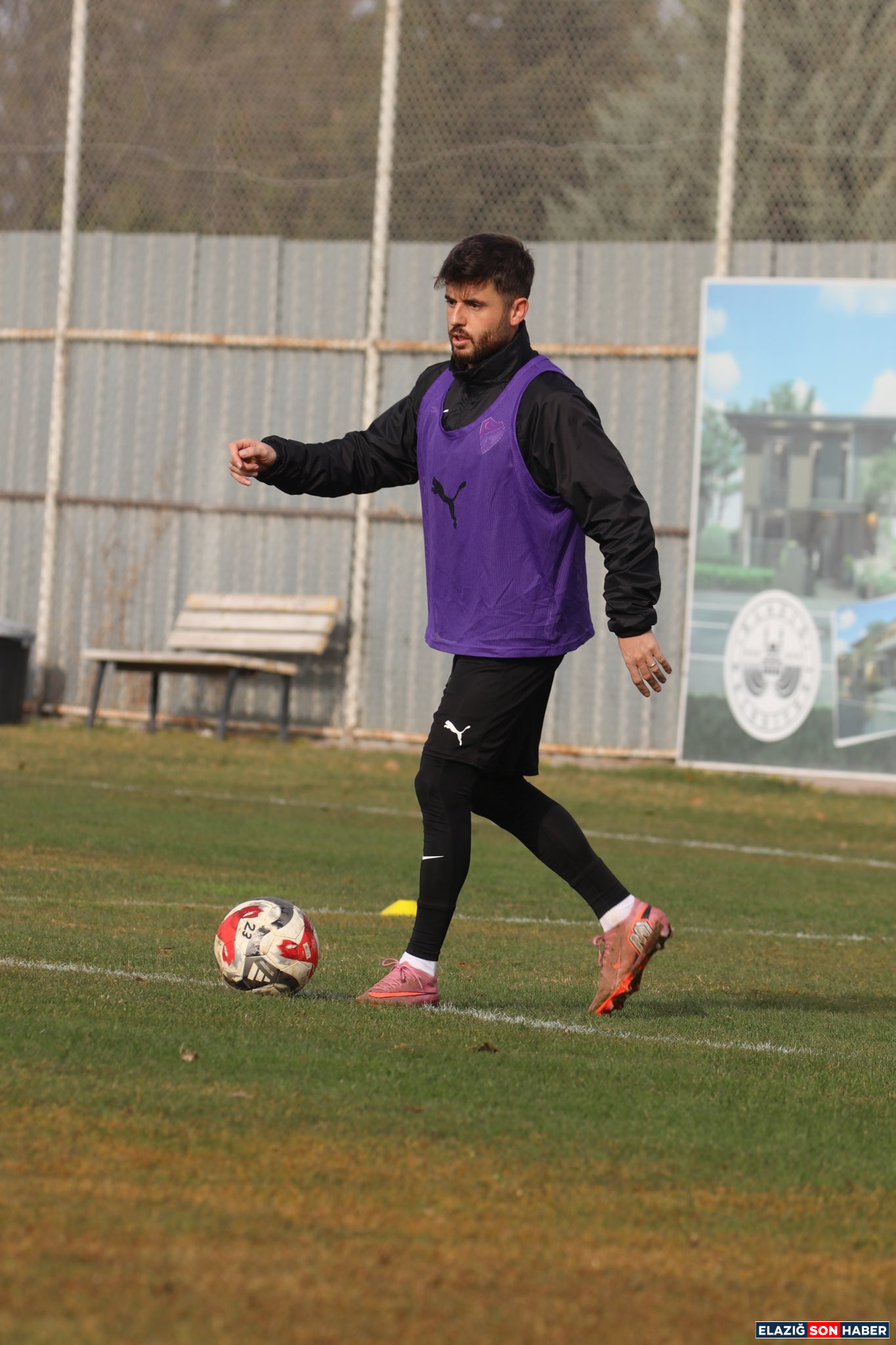 G7Uiwcp W M A Ai Lb M