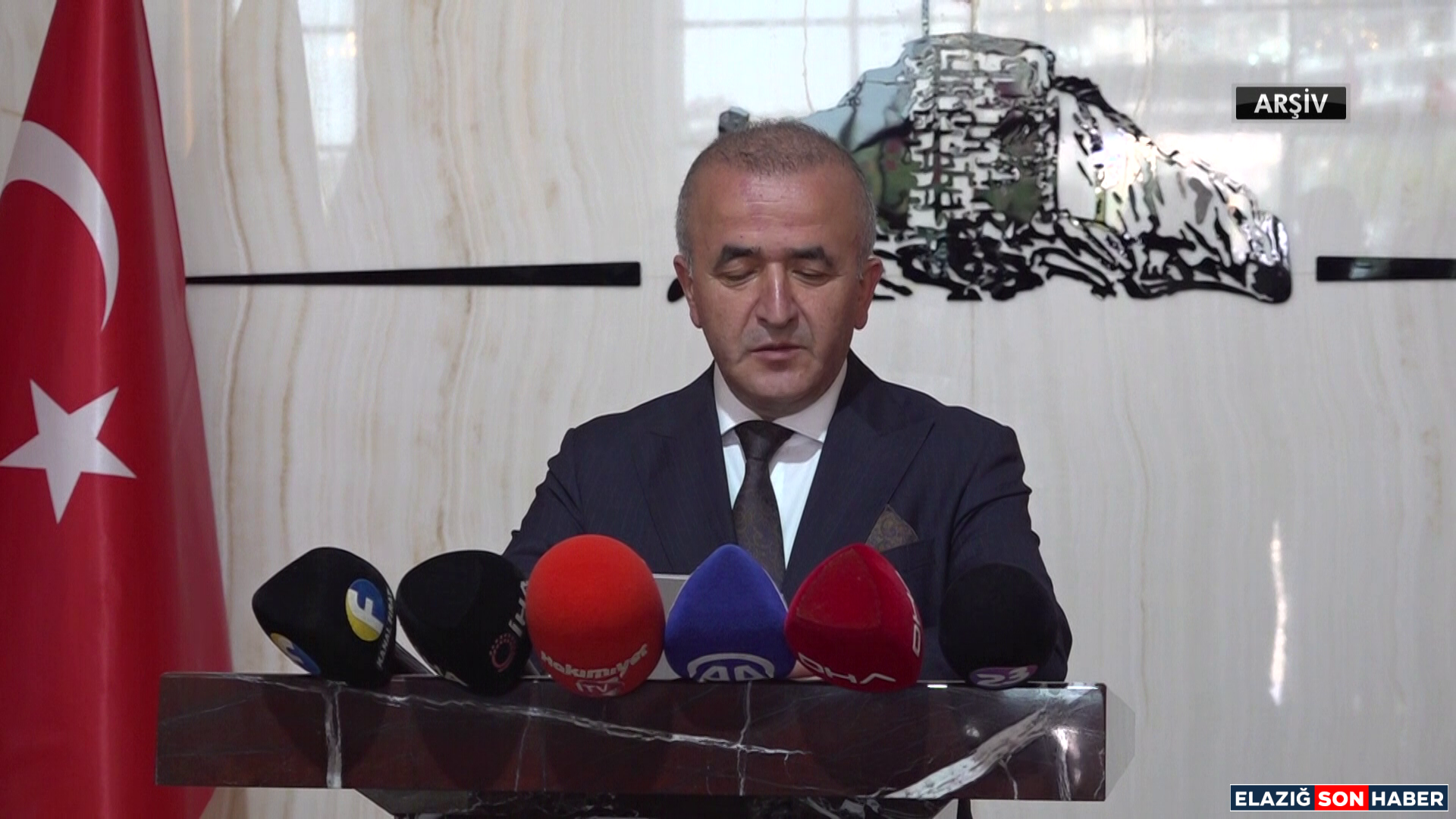 Vlcsnap 2025 12 01 19H50M55S276