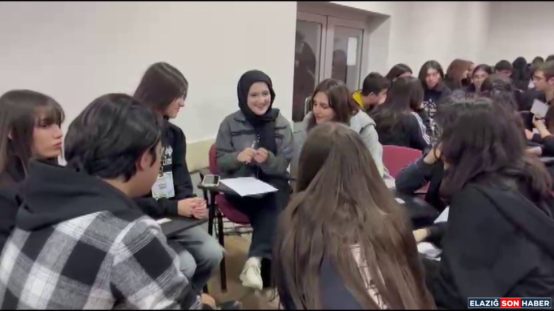 Vlcsnap 2025 12 02 17H08M10S298