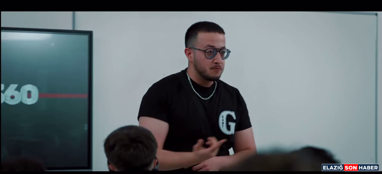 Vlcsnap 2025 12 08 11H01M16S317