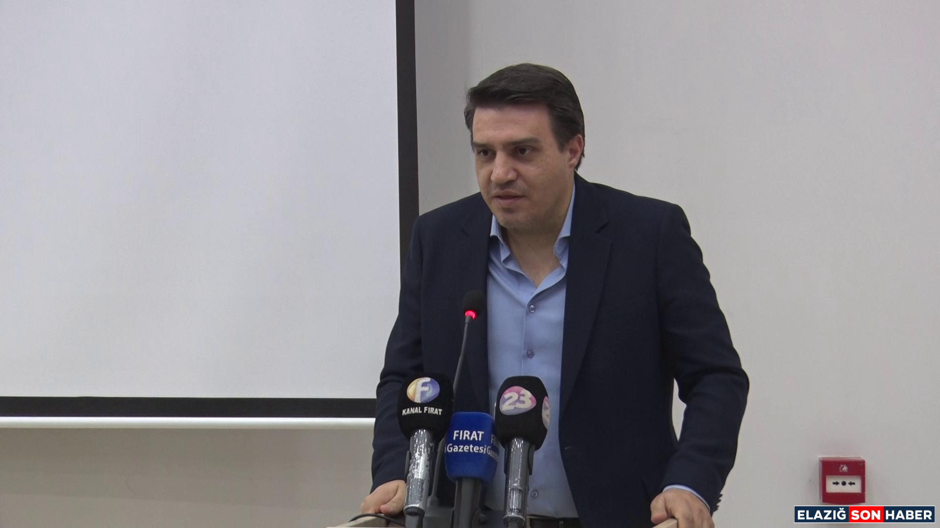 Vlcsnap 2025 12 09 16H00M00S725