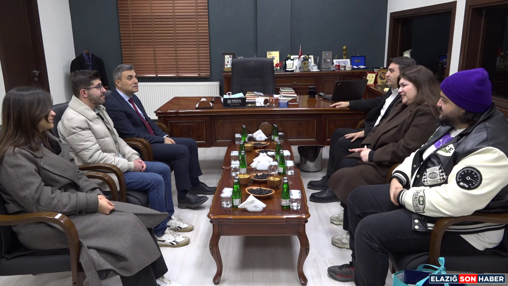 Vlcsnap 2025 12 22 16H51M55S883