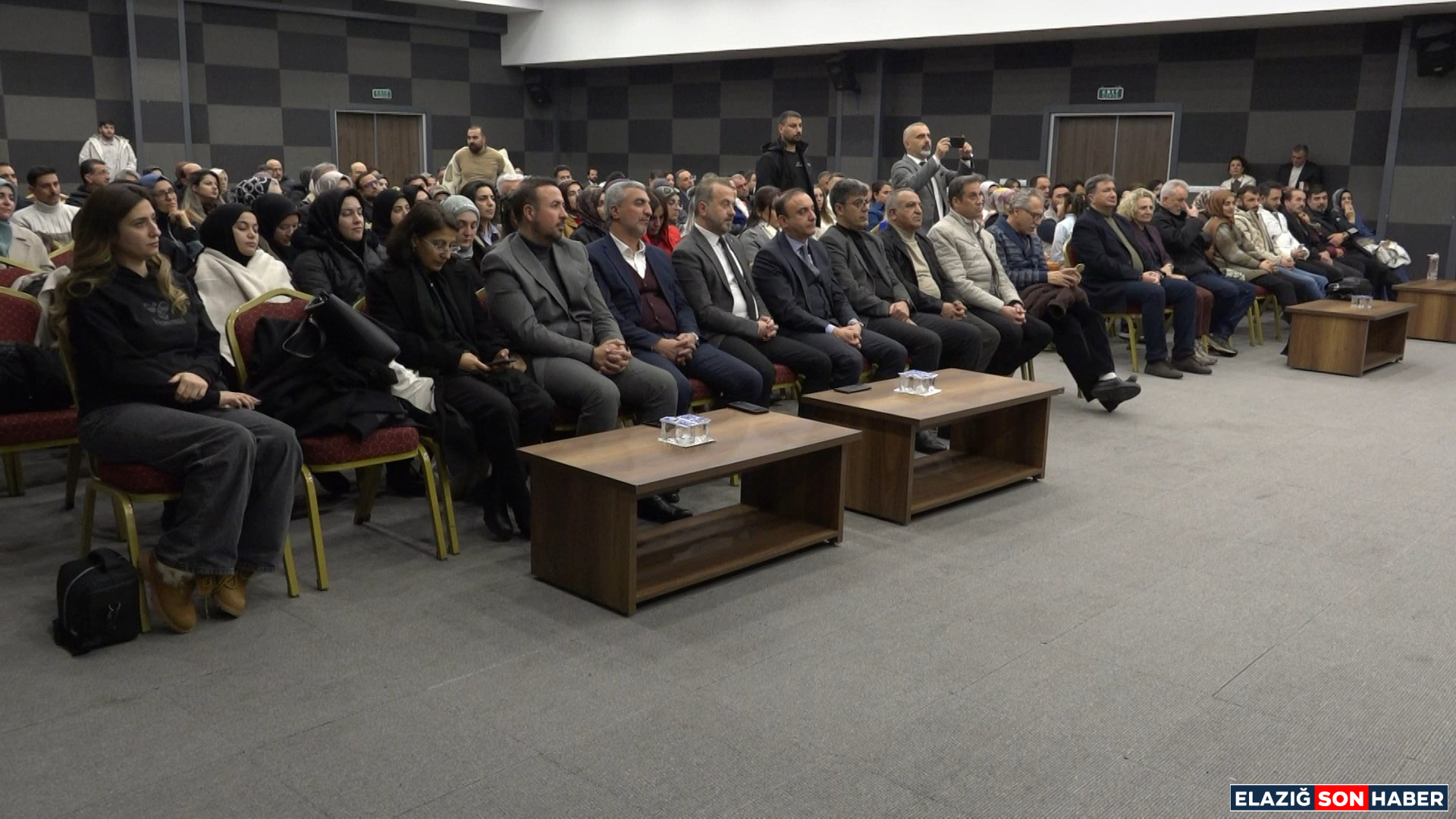 1767629885 Akademi 5