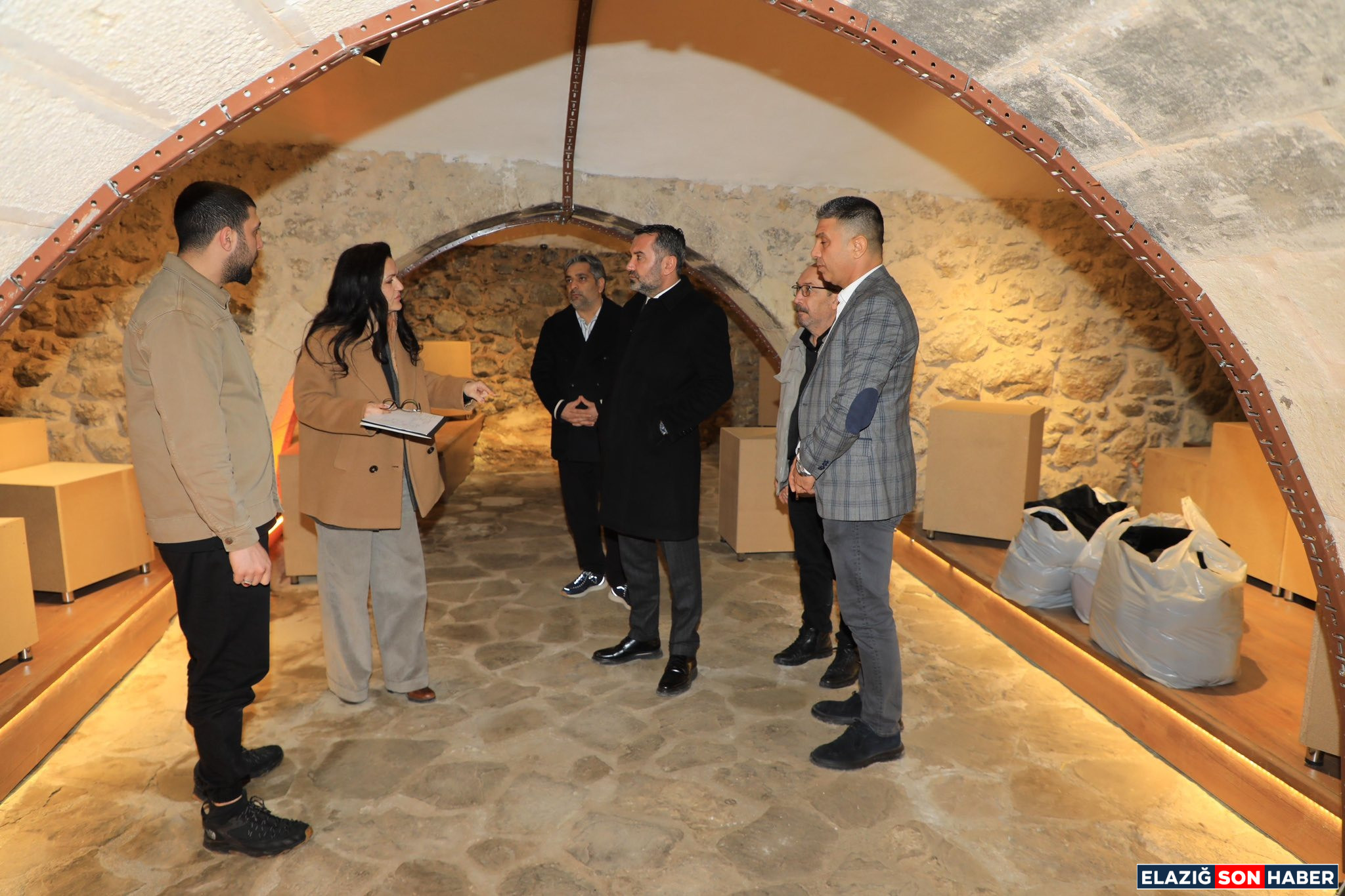 1770324243 Haaelwzxeaaafqc