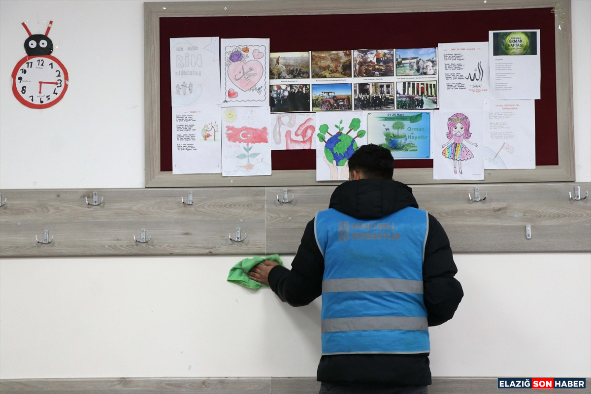 A A 20260201 40424286 40424281 O K U L L A R Y U K U M L U L E R I N C A L I S M A S I Y L A Y A R I Y I L T A T I L I N D E T E M I Z L E N D I