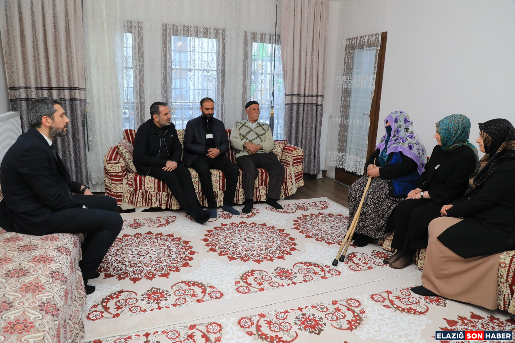 H C Qu H Z Cb E A I3 C Jd