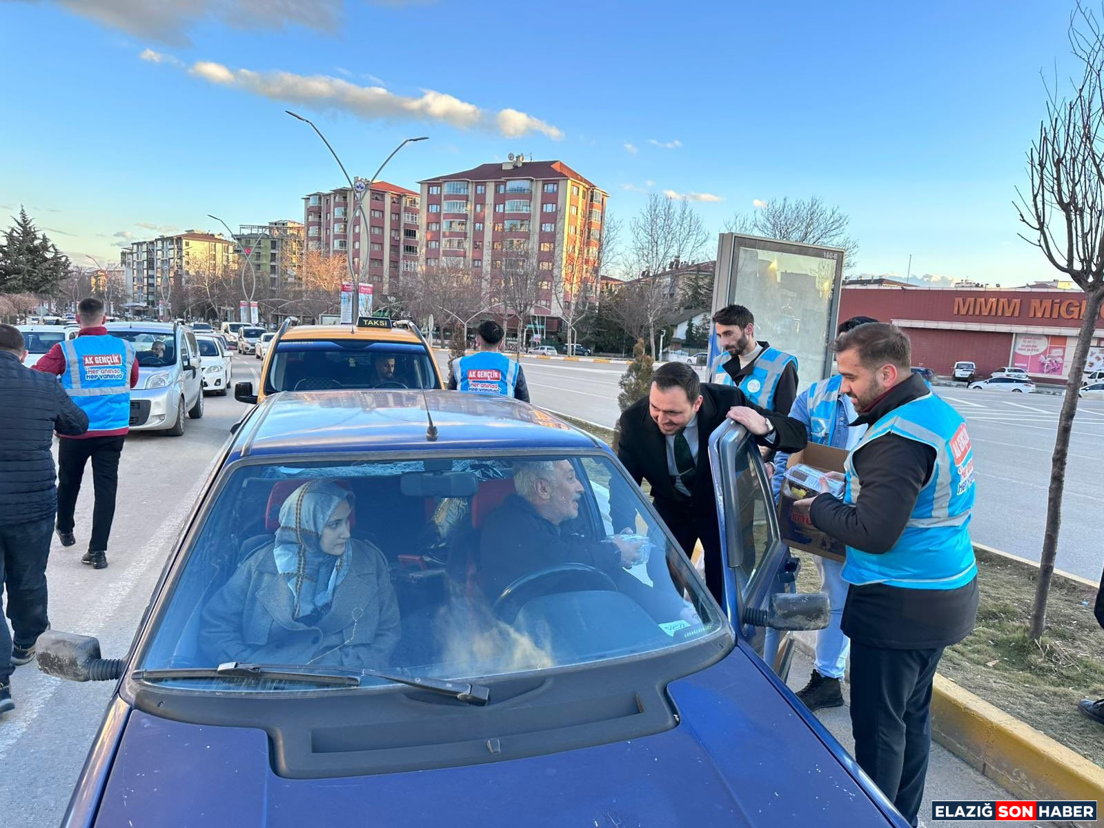 Hbicuoyxsaa6V F 1771578301