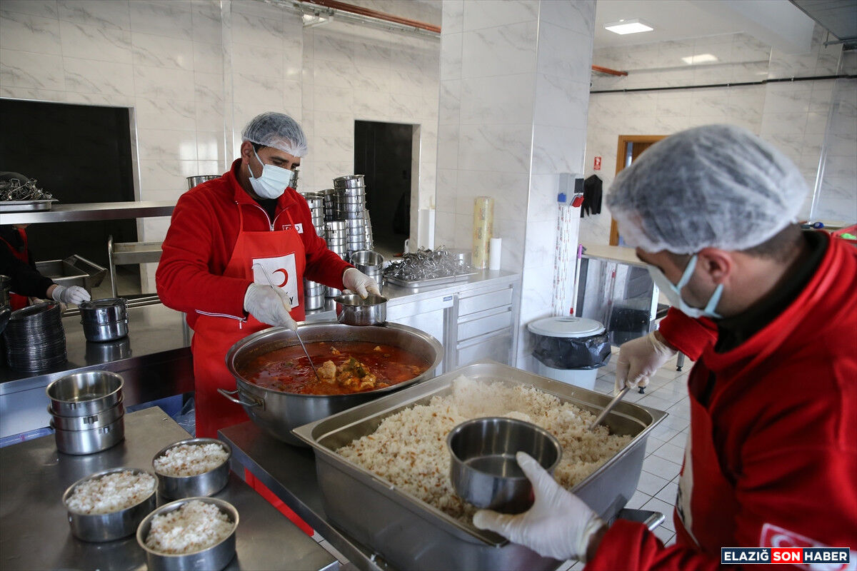 A A 20260303 40718885 40718875 T U R K K I Z I L A Y D O G U D A Y U Z L E R C E A I L E Y E I F T A R D A S I C A K A S U L A S T I R I Y O R