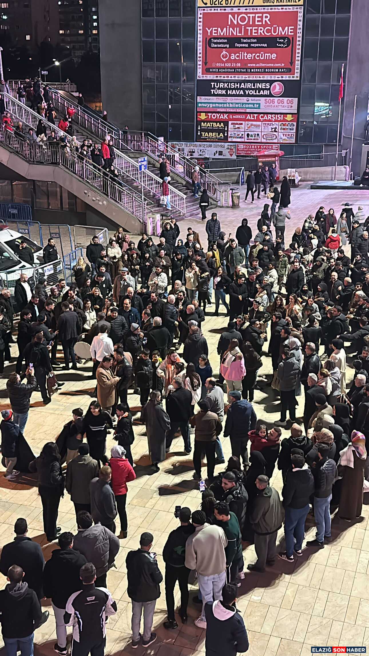 D4 B646 C B C6 B3 4400 A D10 553 E B994 A8 E9. J P G