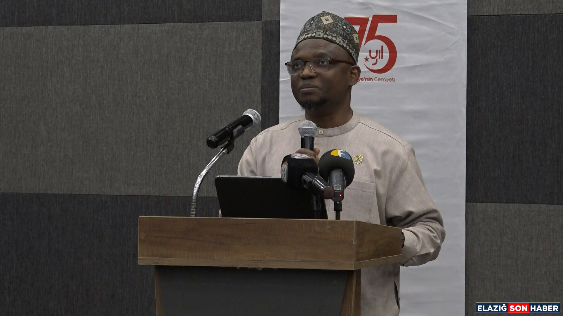 1775210463 En A A 15 Cm