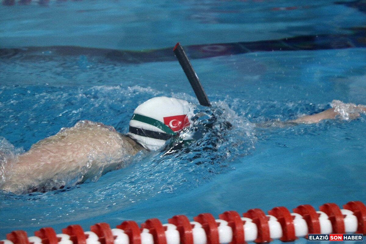 A A 20260402 40996814 40996810 C U M H U R B A S K A N L I G I K U P A S I P A L E T L I Y U Z M E K U L U P L E R A R A S I B U Y U K L E R T U R K I Y E S A M P I Y O N A S I S E C M E L E R I