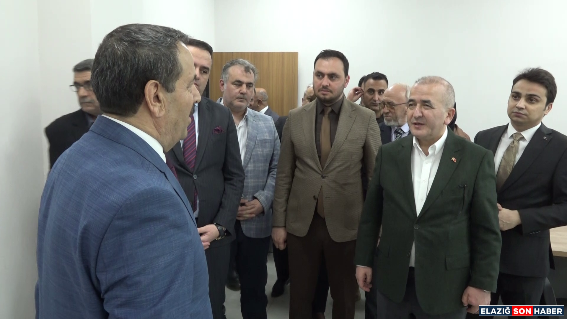 Vlcsnap 2026 04 08 15H17M46S216