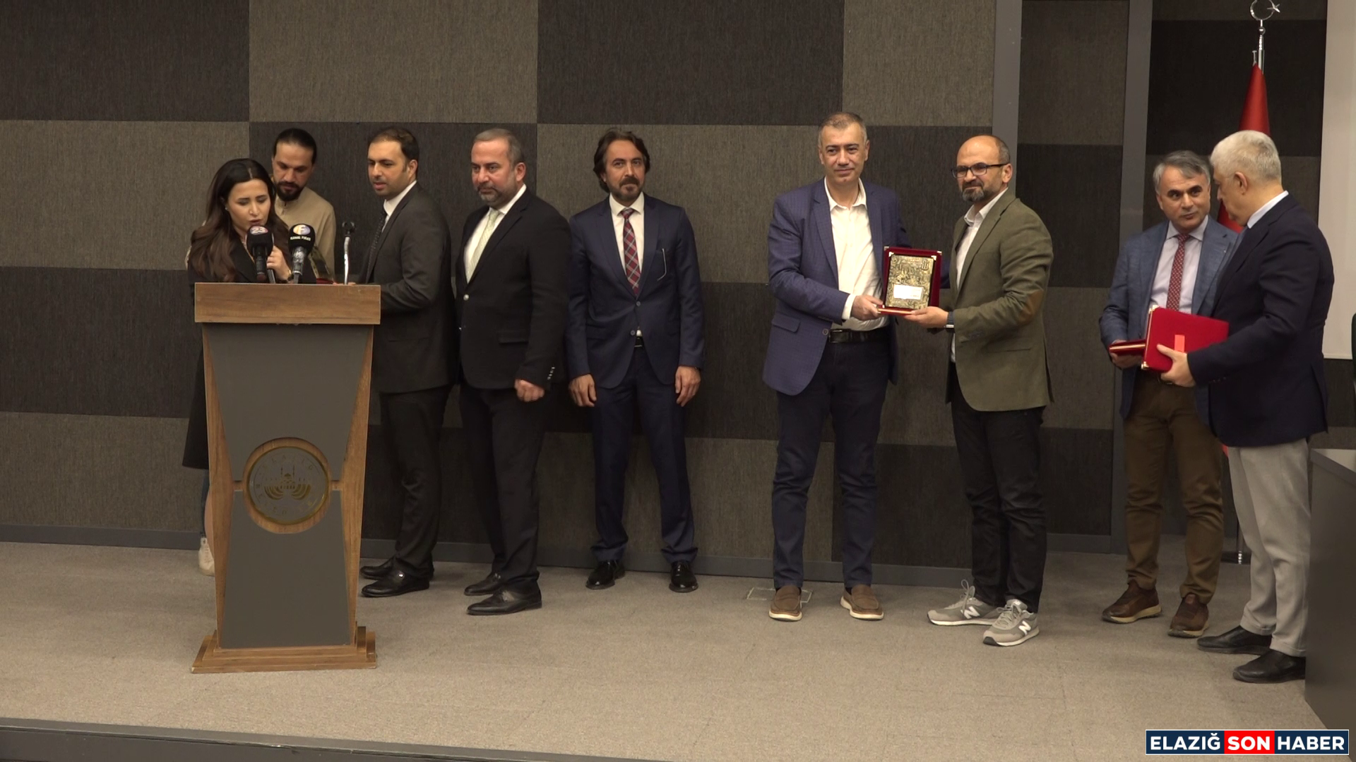 Vlcsnap 2026 04 18 14H13M46S601