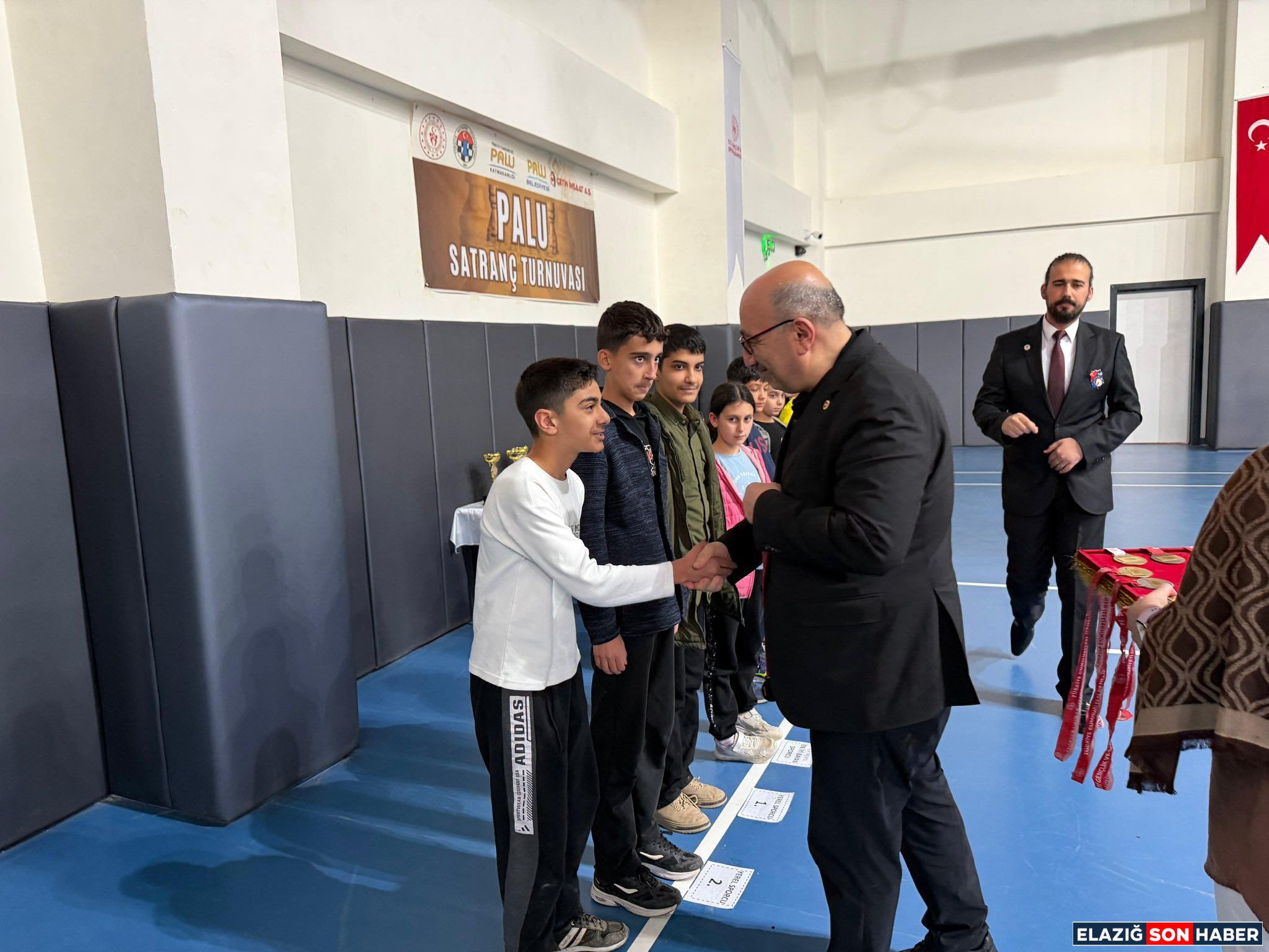 Whatsapp Image 2026 04 20 At 18.33.53 (1)