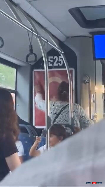 A W728517 03