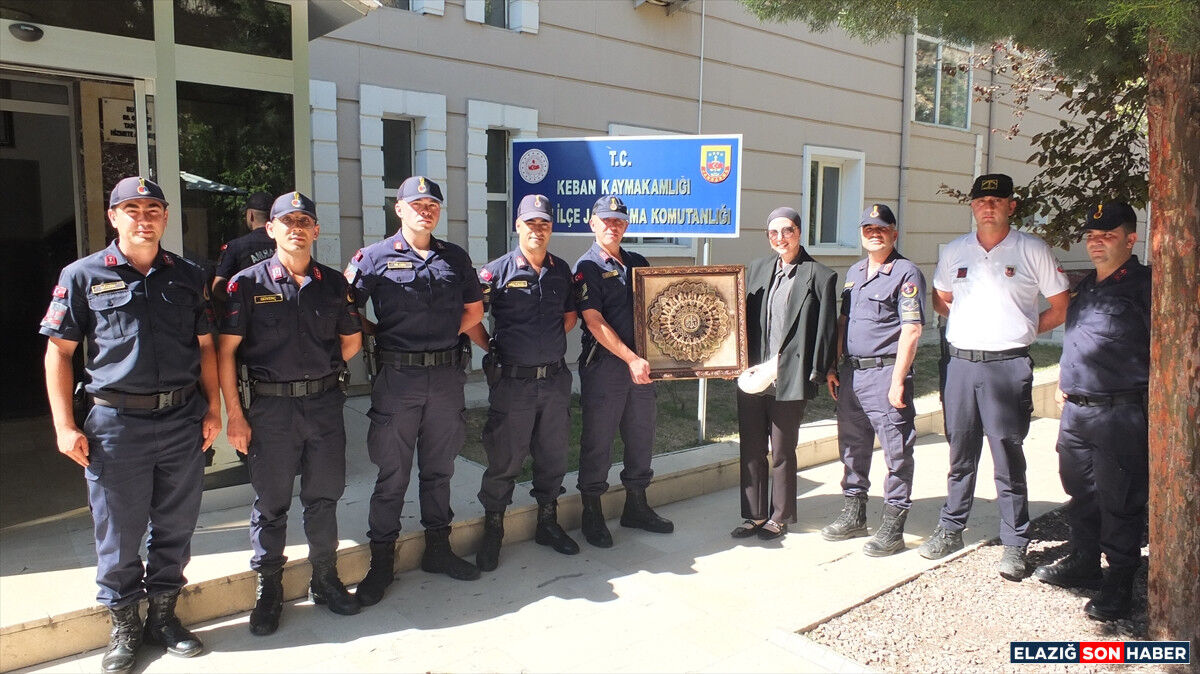 Aa 20260618 41711912 41711911 Keban Cumhuriyet Savcisi Cansindan Ilce Jandarma Komutanligina Ziyaret Kopya