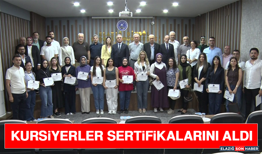 Kursiyerler Sertifikalarını Aldı